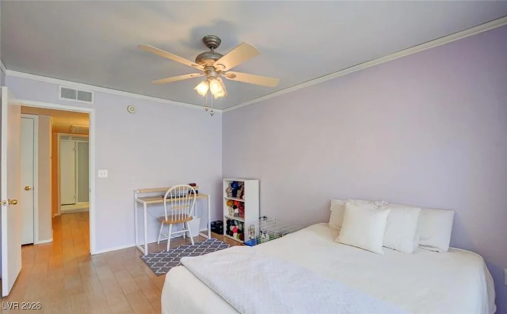 5222 Mandalay Springs, Las Vegas, NV 89120