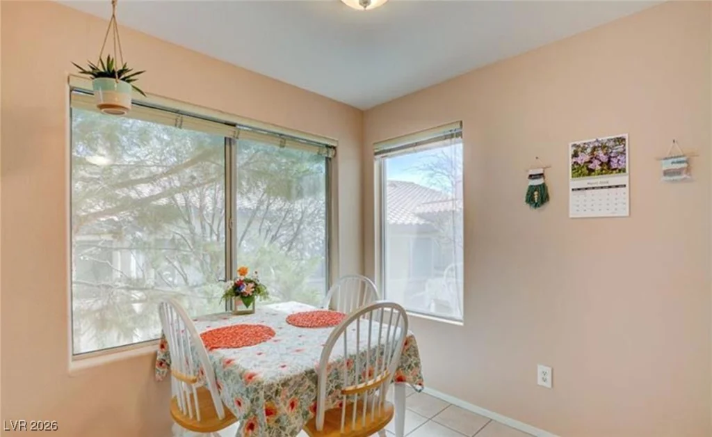 5222 Mandalay Springs, Las Vegas, NV 89120