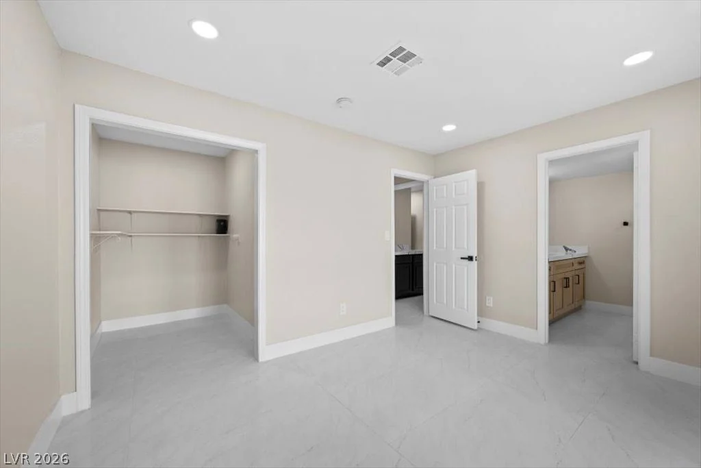 3382 Montessouri, Las Vegas, NV 89117
