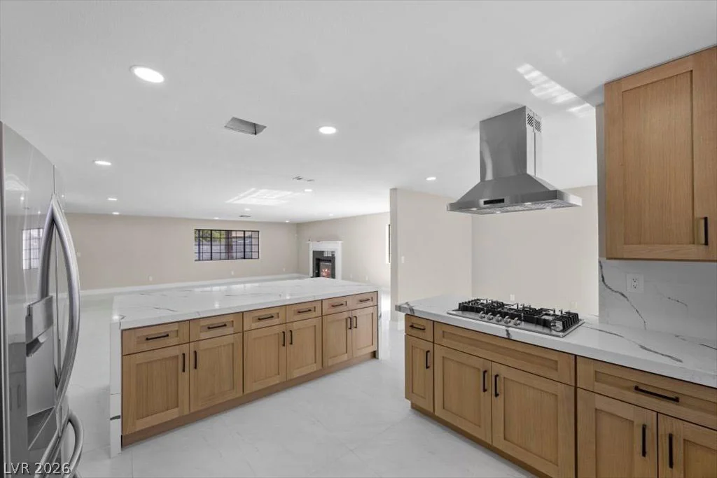 3382 Montessouri, Las Vegas, NV 89117