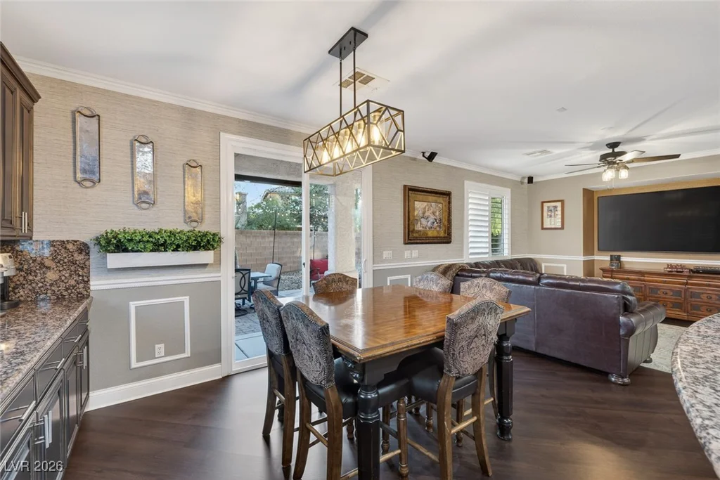 1085 Robin Leaf, Las Vegas, NV 89138