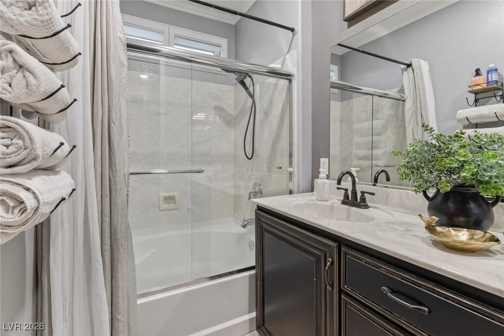 1085 Robin Leaf, Las Vegas, NV 89138