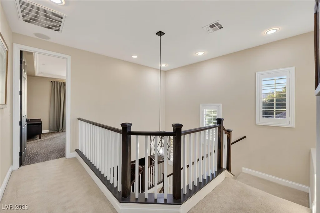 1085 Robin Leaf, Las Vegas, NV 89138
