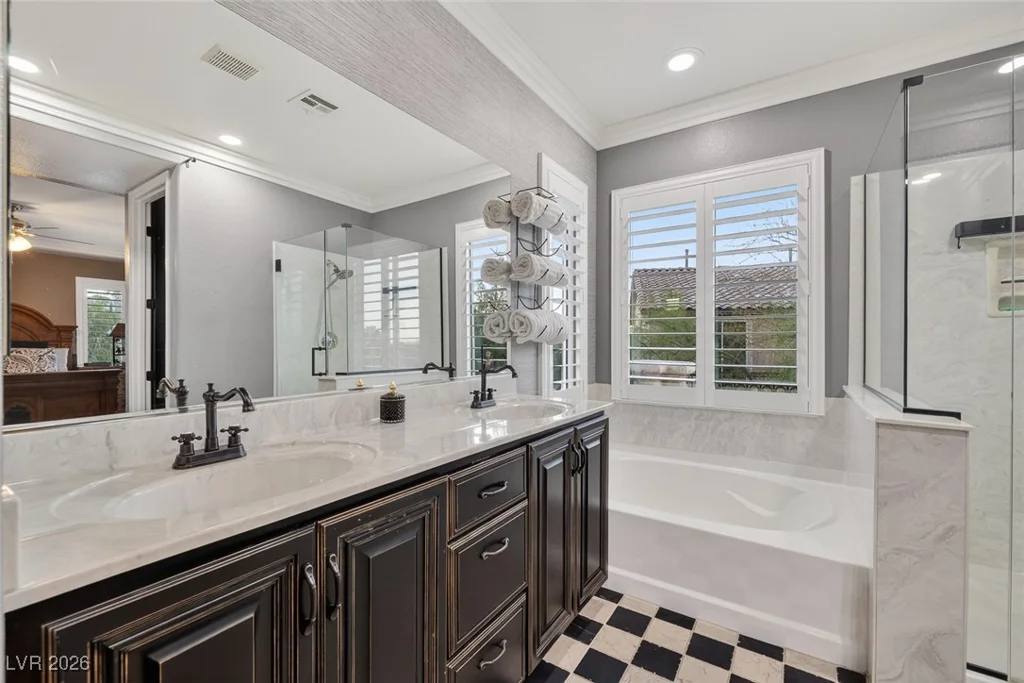 1085 Robin Leaf, Las Vegas, NV 89138