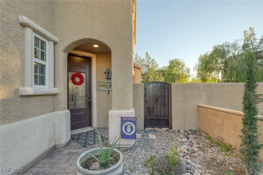 1085 Robin Leaf, Las Vegas, NV 89138