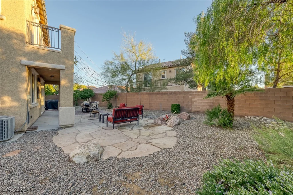 1085 Robin Leaf, Las Vegas, NV 89138
