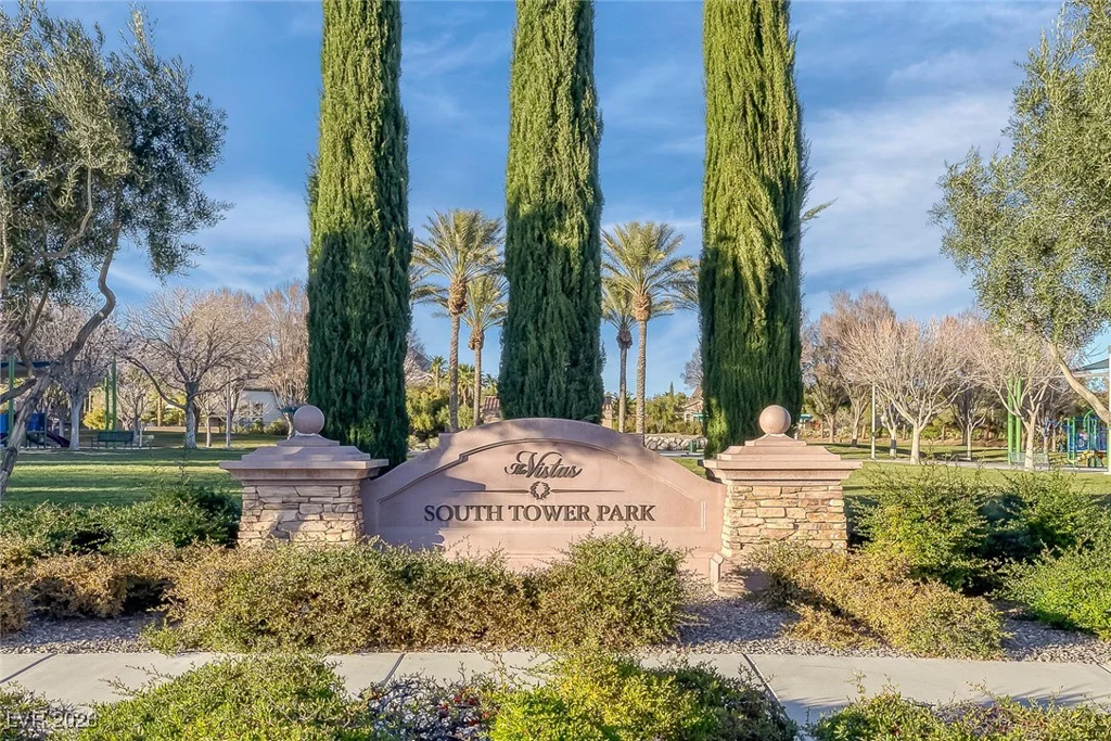 1085 Robin Leaf, Las Vegas, NV 89138