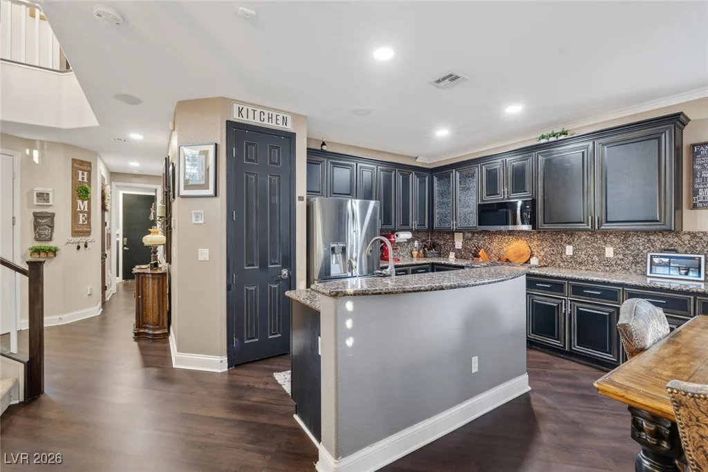 1085 Robin Leaf, Las Vegas, NV 89138