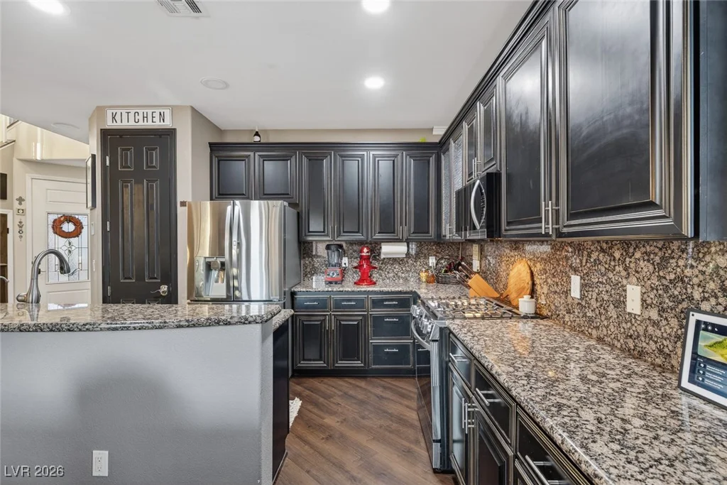 1085 Robin Leaf, Las Vegas, NV 89138