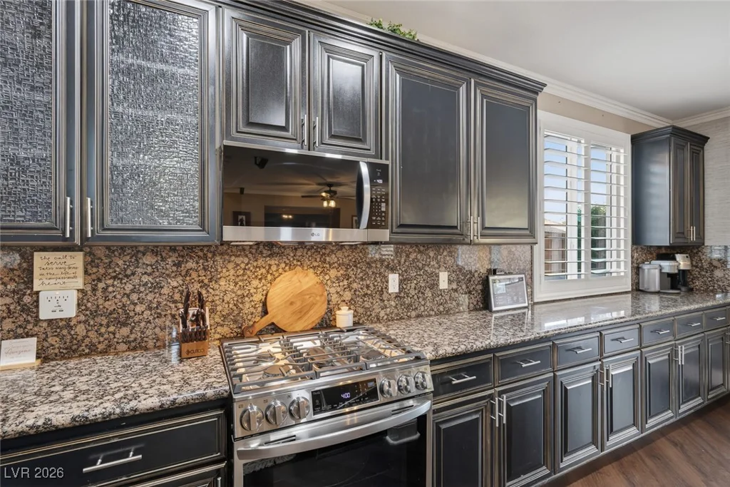 1085 Robin Leaf, Las Vegas, NV 89138