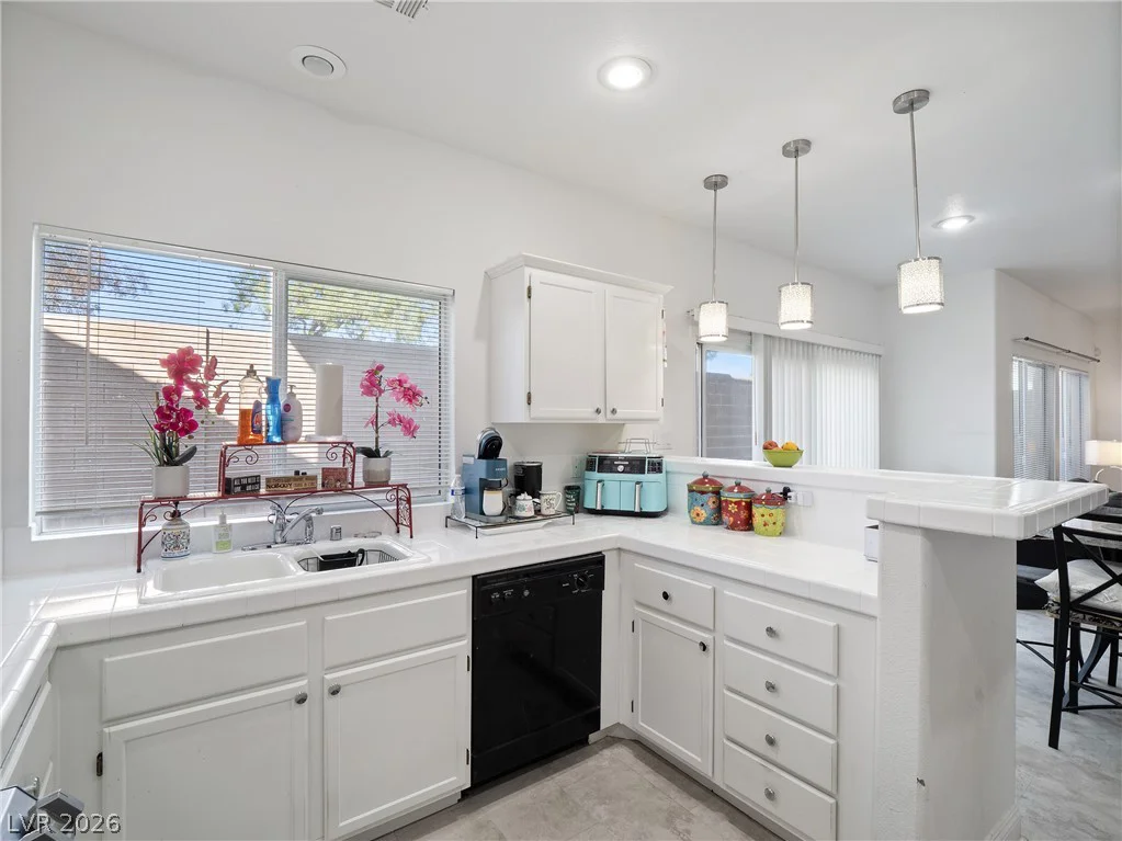 912 APPALOOSA HILLS AVENUE, North Las Vegas, NV 89081