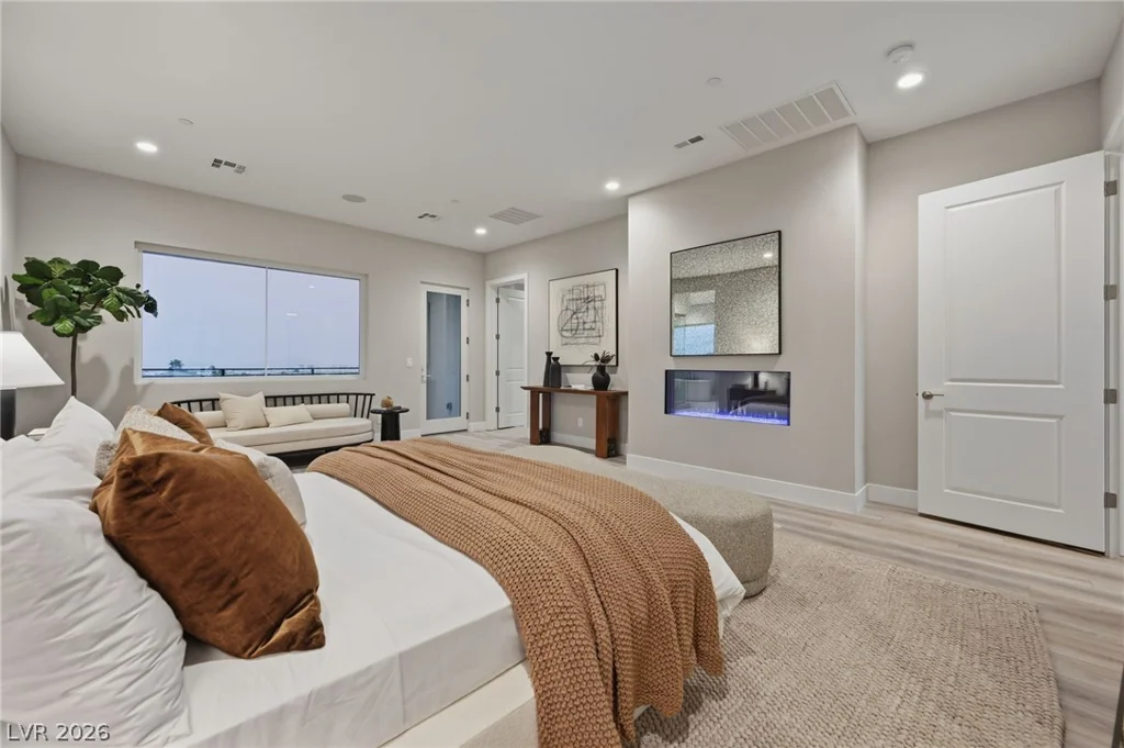 4840 Blushing Hills, Las Vegas, NV 89135