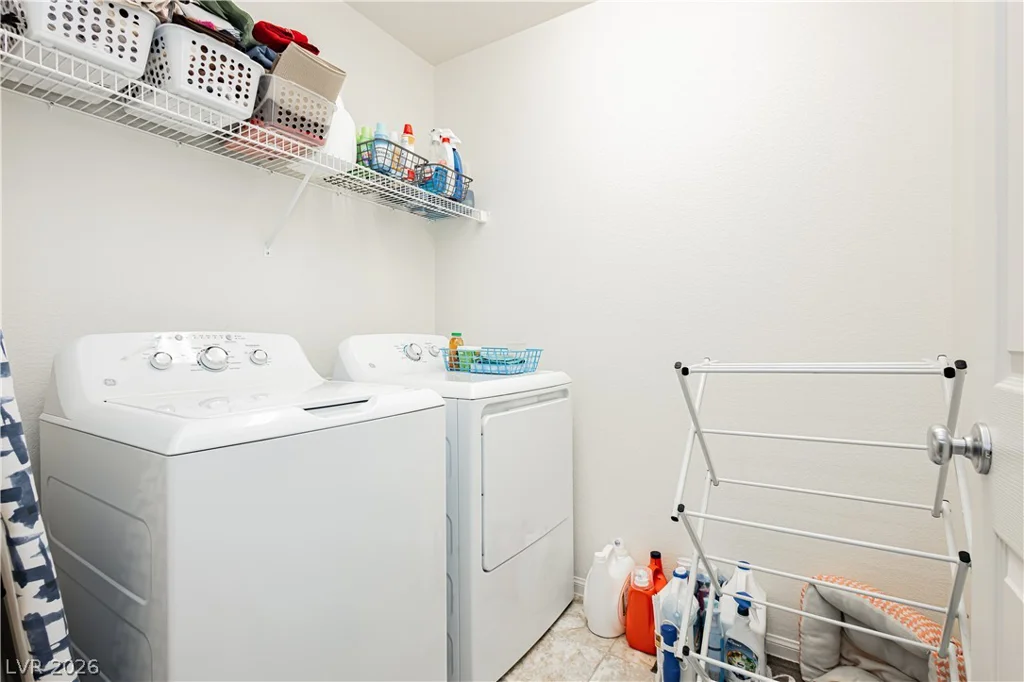 2421 Wild Onion, Las Vegas, NV 89030