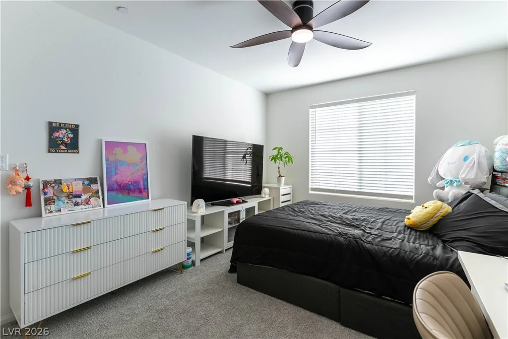 1990 Majalis, Las Vegas, NV 89106