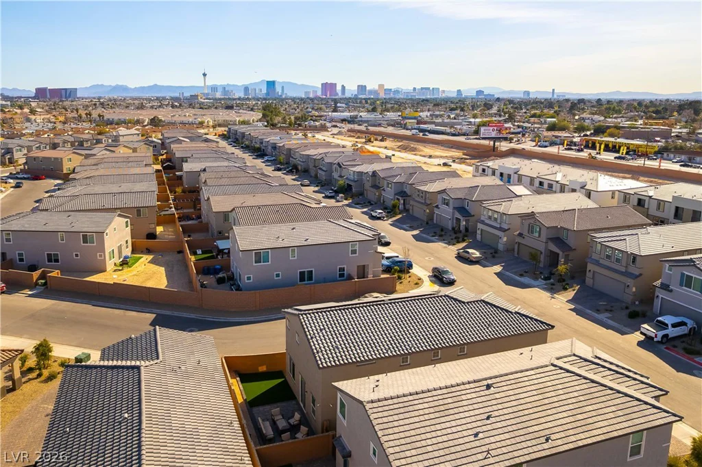 1990 Majalis, Las Vegas, NV 89106