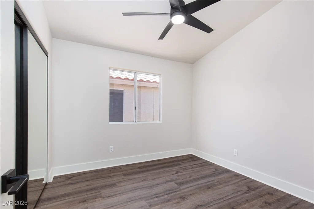 7141 Desert Clover, Las Vegas, NV 89129