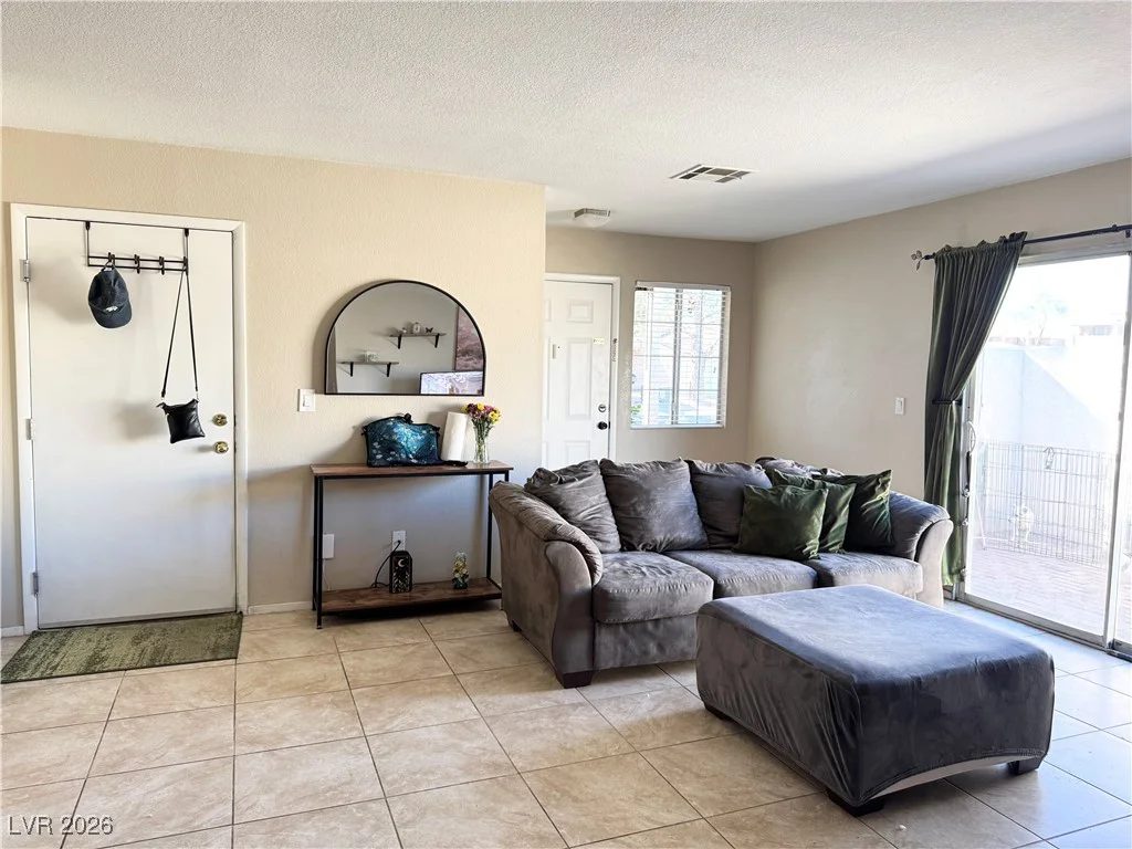 2124 Haven Hill, Las Vegas, NV 89106