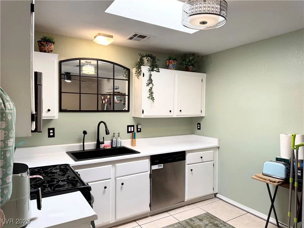 2124 Haven Hill, Las Vegas, NV 89106