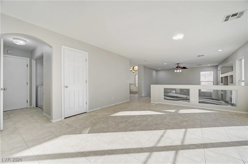 8117 Peach Flare, Las Vegas, NV 89143