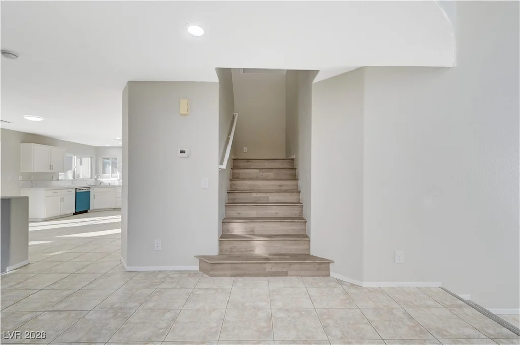 8117 Peach Flare, Las Vegas, NV 89143