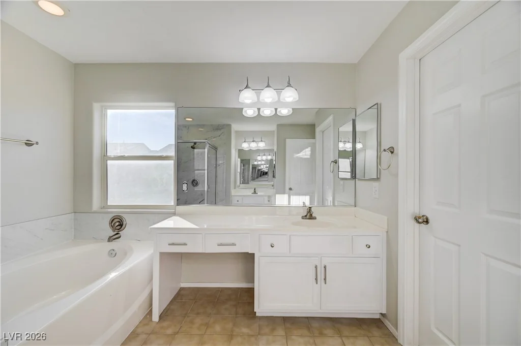 8117 Peach Flare, Las Vegas, NV 89143