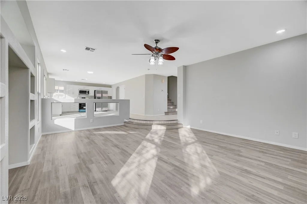 8117 Peach Flare, Las Vegas, NV 89143