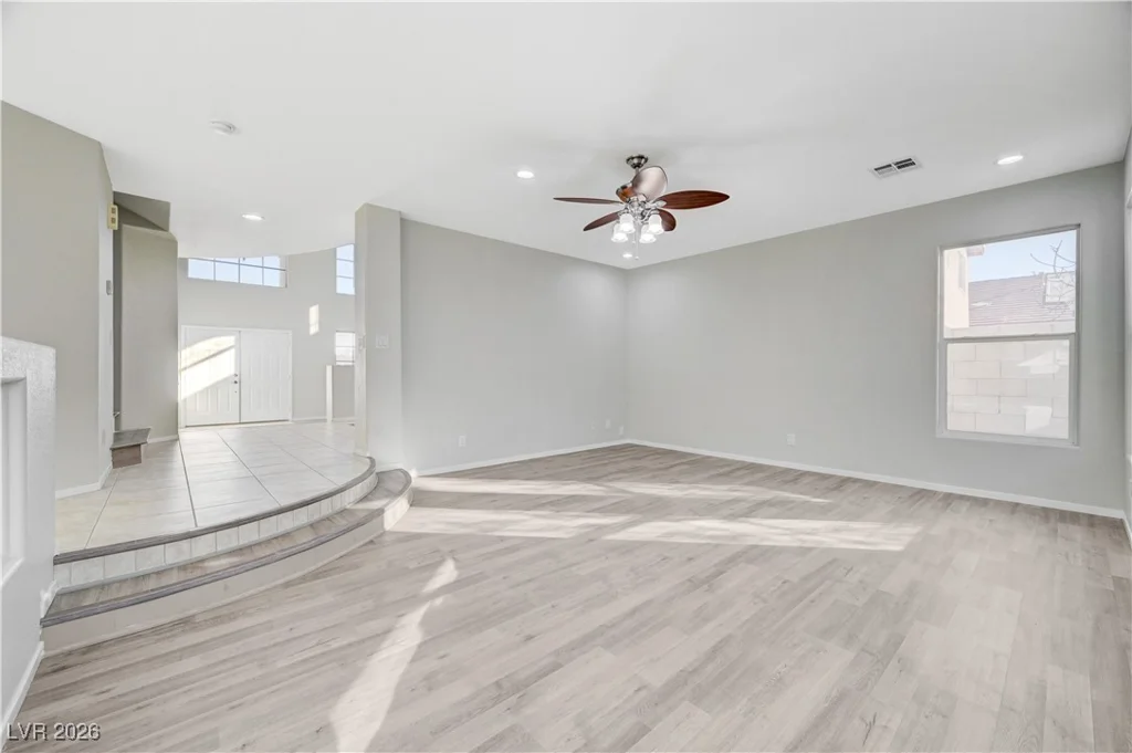 8117 Peach Flare, Las Vegas, NV 89143