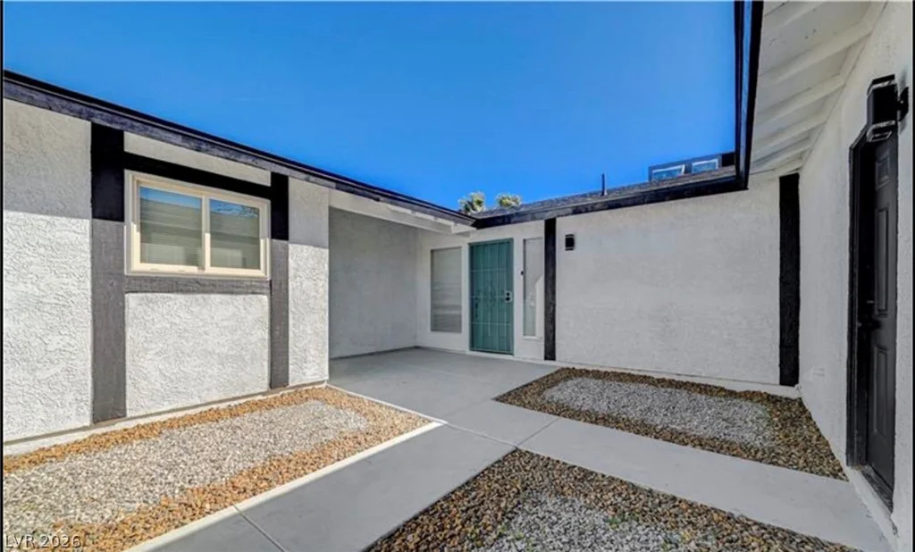 6455 Alomar, Las Vegas, NV 89118