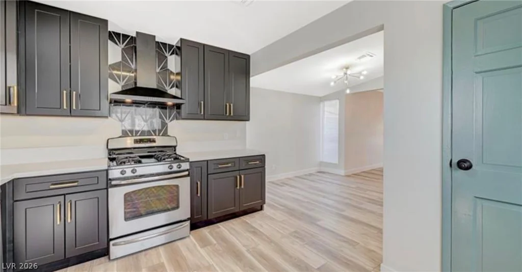 6455 Alomar, Las Vegas, NV 89118