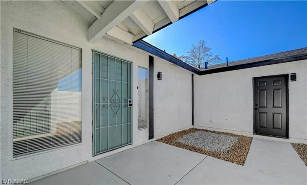 6455 Alomar, Las Vegas, NV 89118