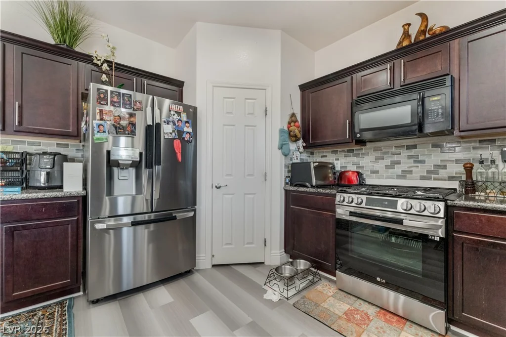 6847 Compass Cove, Las Vegas, NV 89142