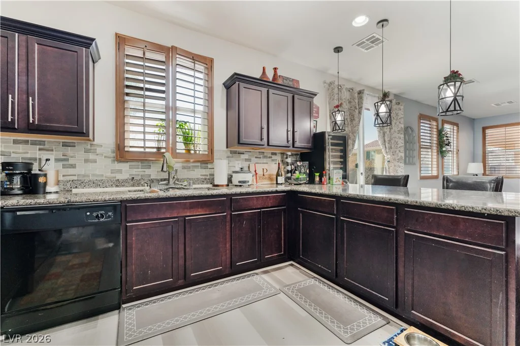 6847 Compass Cove, Las Vegas, NV 89142