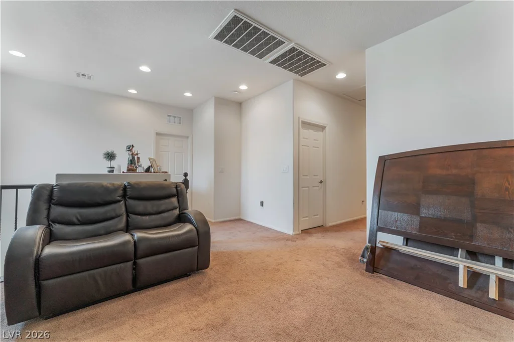 6847 Compass Cove, Las Vegas, NV 89142