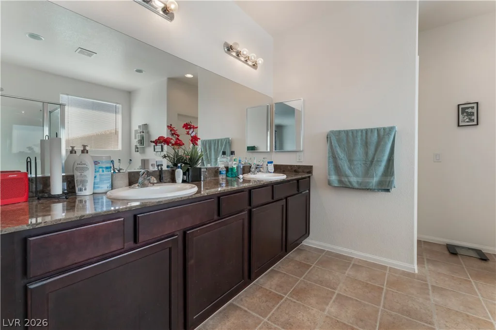 6847 Compass Cove, Las Vegas, NV 89142