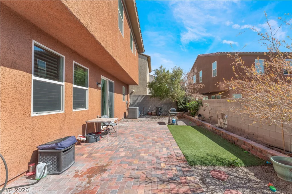 6847 Compass Cove, Las Vegas, NV 89142