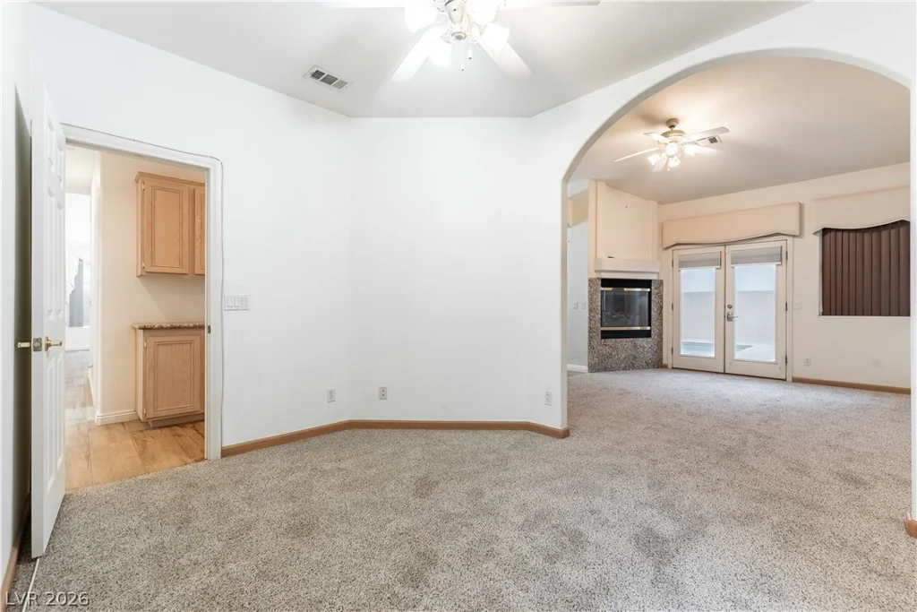 8863 Mia Moore, Las Vegas, NV 89147