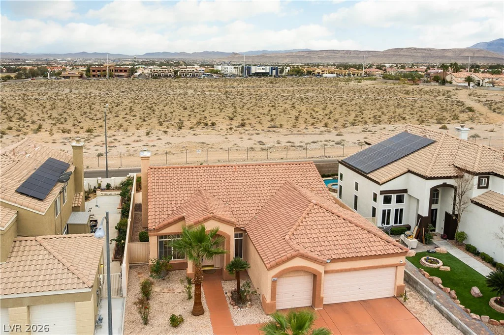 8863 Mia Moore, Las Vegas, NV 89147