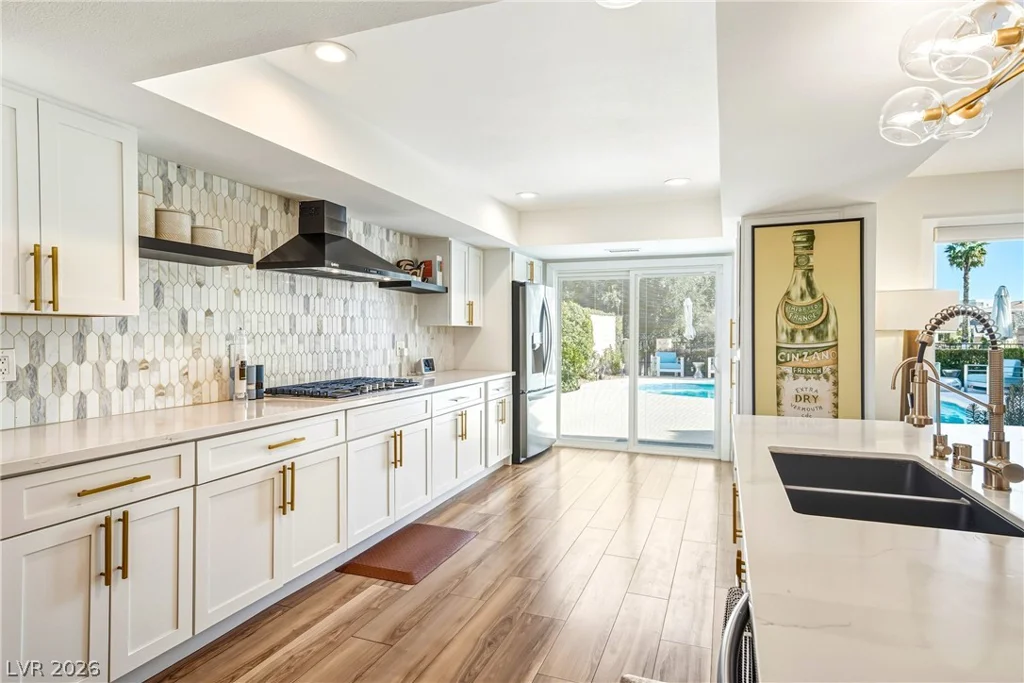 2930 Bel Air, Las Vegas, NV 89109