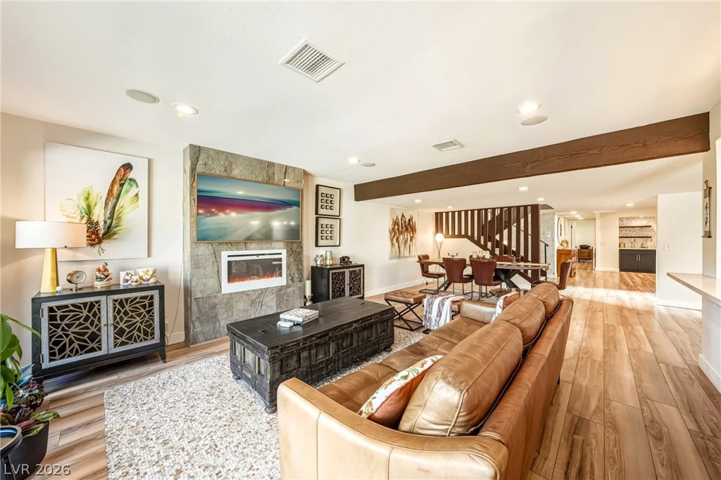 2930 Bel Air, Las Vegas, NV 89109