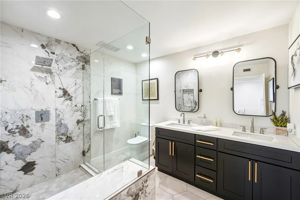 2930 Bel Air, Las Vegas, NV 89109
