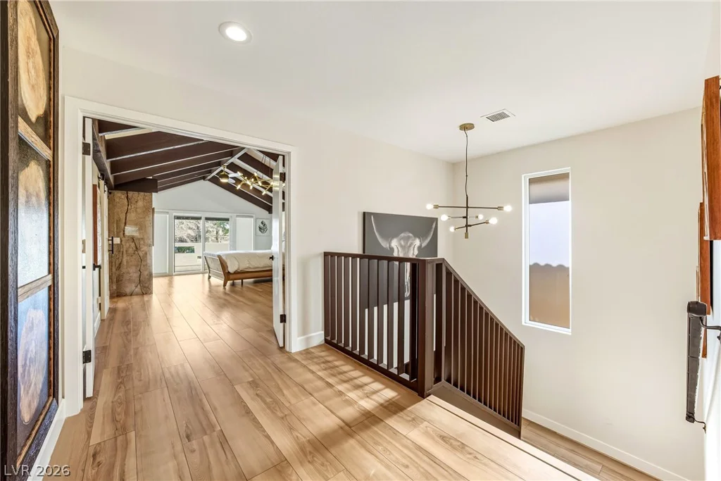 2930 Bel Air, Las Vegas, NV 89109