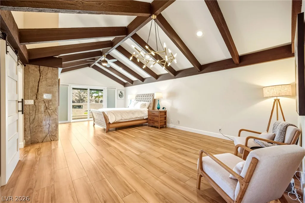 2930 Bel Air, Las Vegas, NV 89109