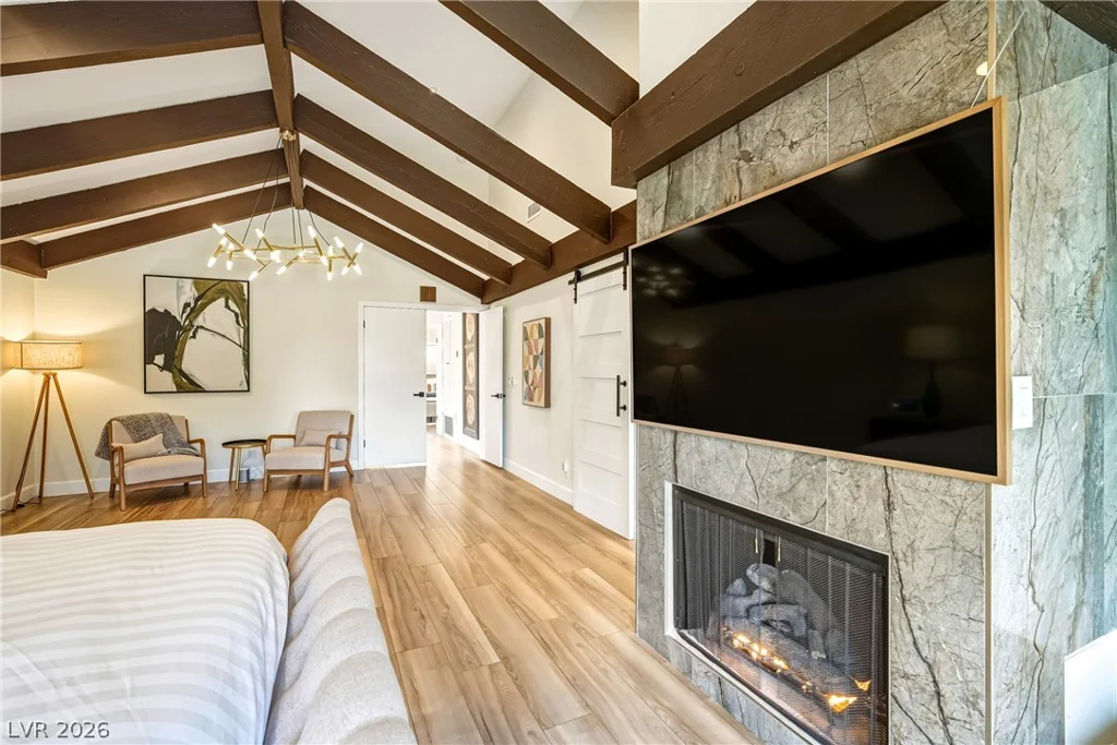 2930 Bel Air, Las Vegas, NV 89109