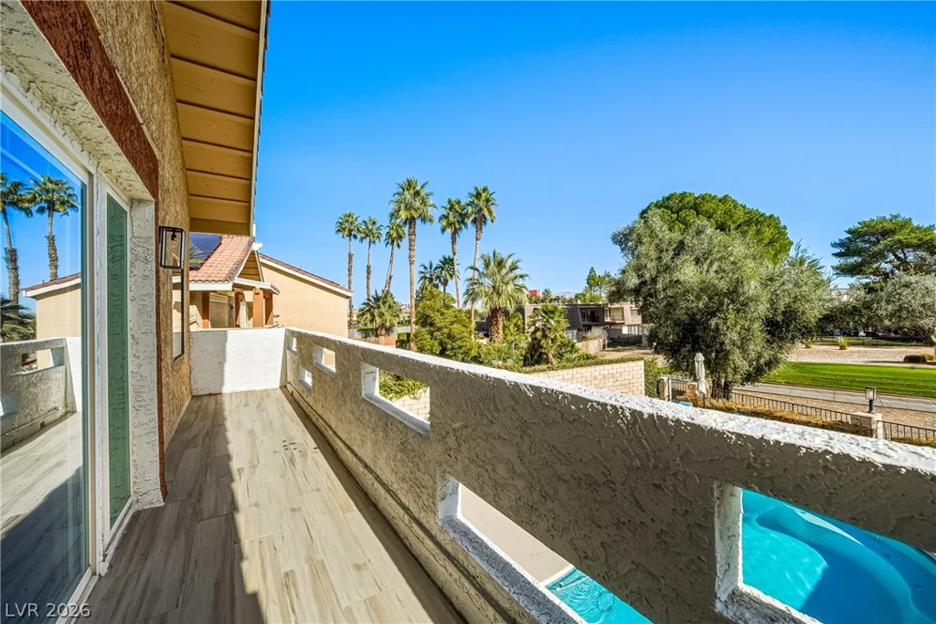 2930 Bel Air, Las Vegas, NV 89109