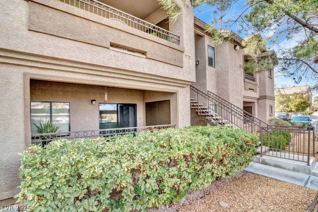 8250 Grand Canyon, Las Vegas, NV 89166