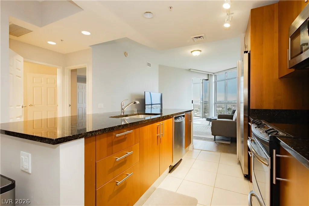 200 Sahara, Las Vegas, NV 89102