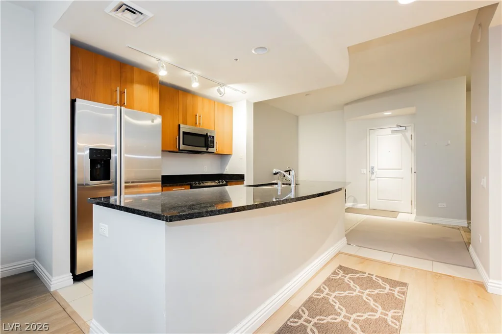 200 Sahara, Las Vegas, NV 89102