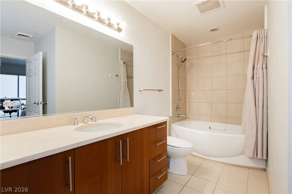 200 Sahara, Las Vegas, NV 89102