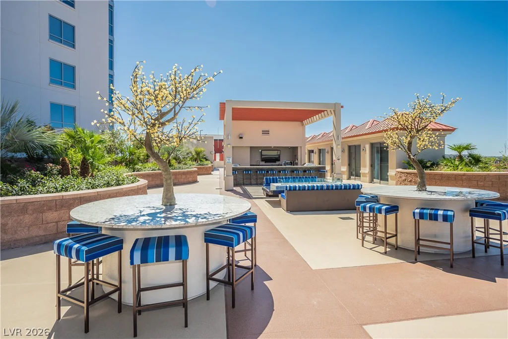 200 Sahara, Las Vegas, NV 89102