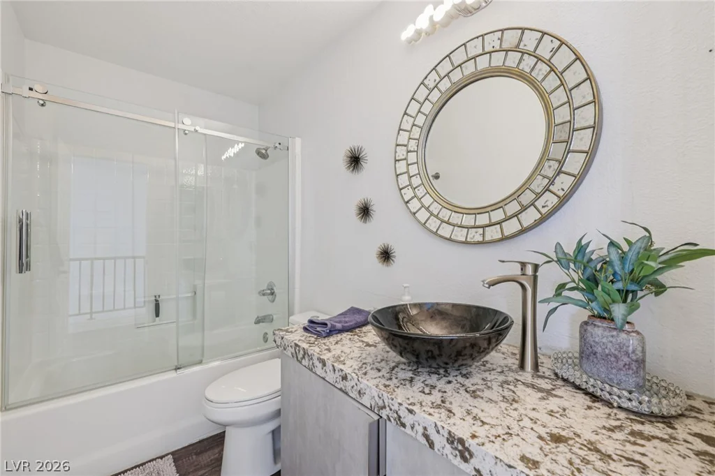 9648 Christine View, Las Vegas, NV 89129